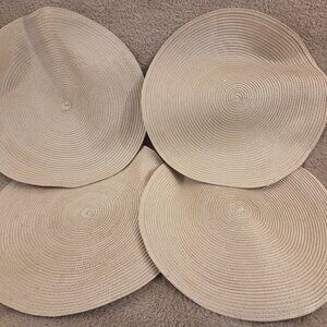 Set of 4 Round Woven Placemats, Beige 15 in